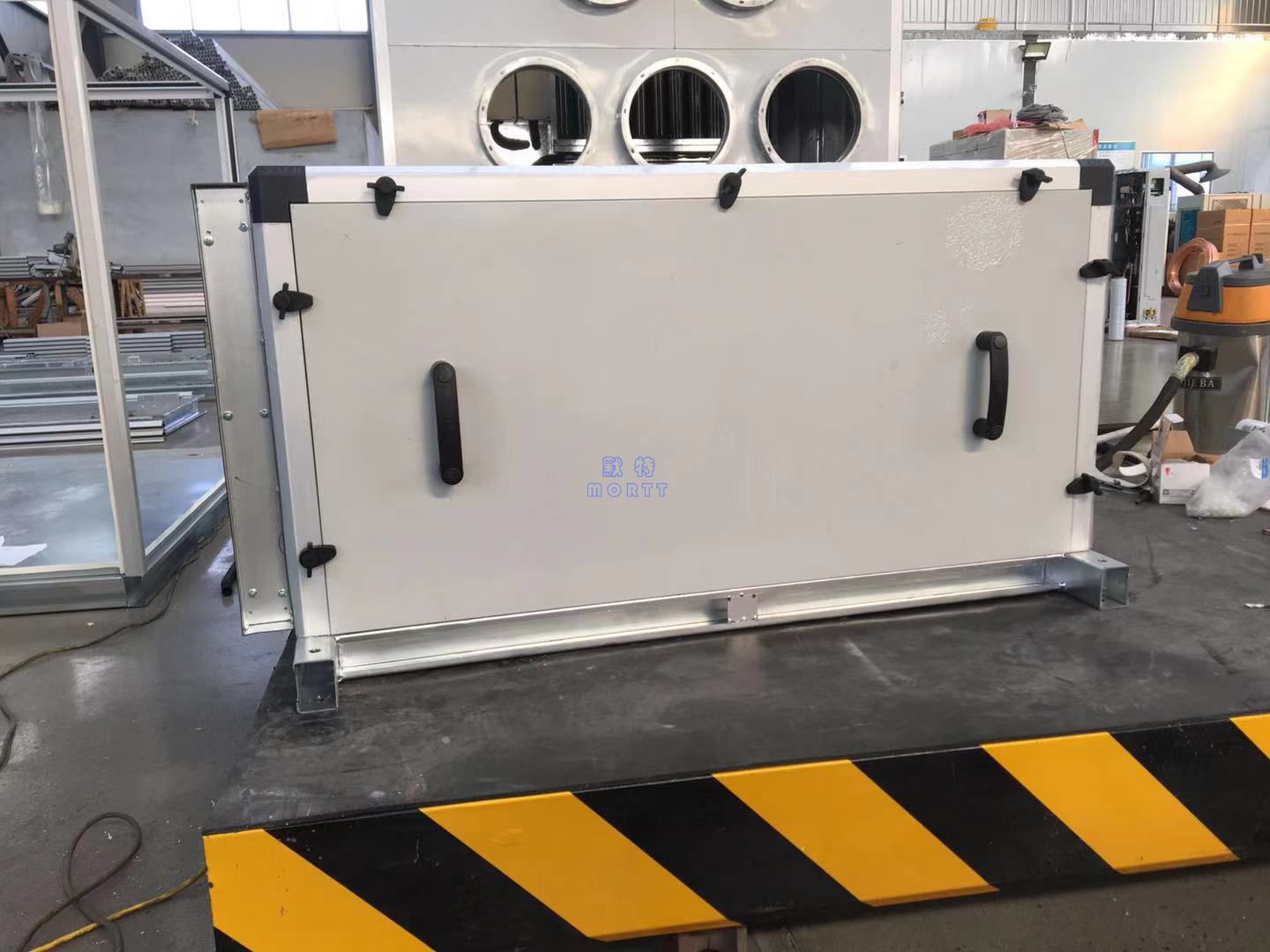 吊頂式恒溫恒濕機組